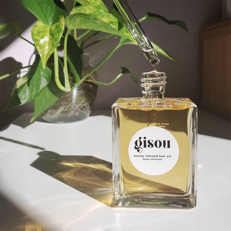 Новое масло для волос Gisou, н – обзор и цена Hair Care Honey